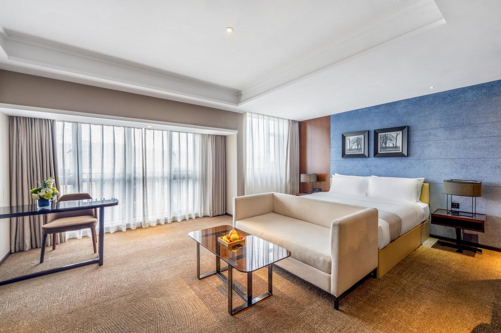 Zhonghao International Hotel Shenzhen Exterior photo