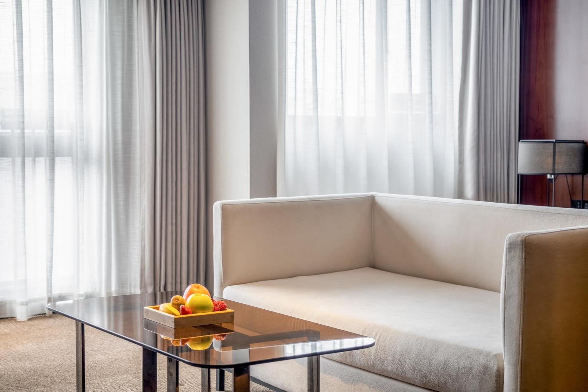 Zhonghao International Hotel Shenzhen Exterior photo