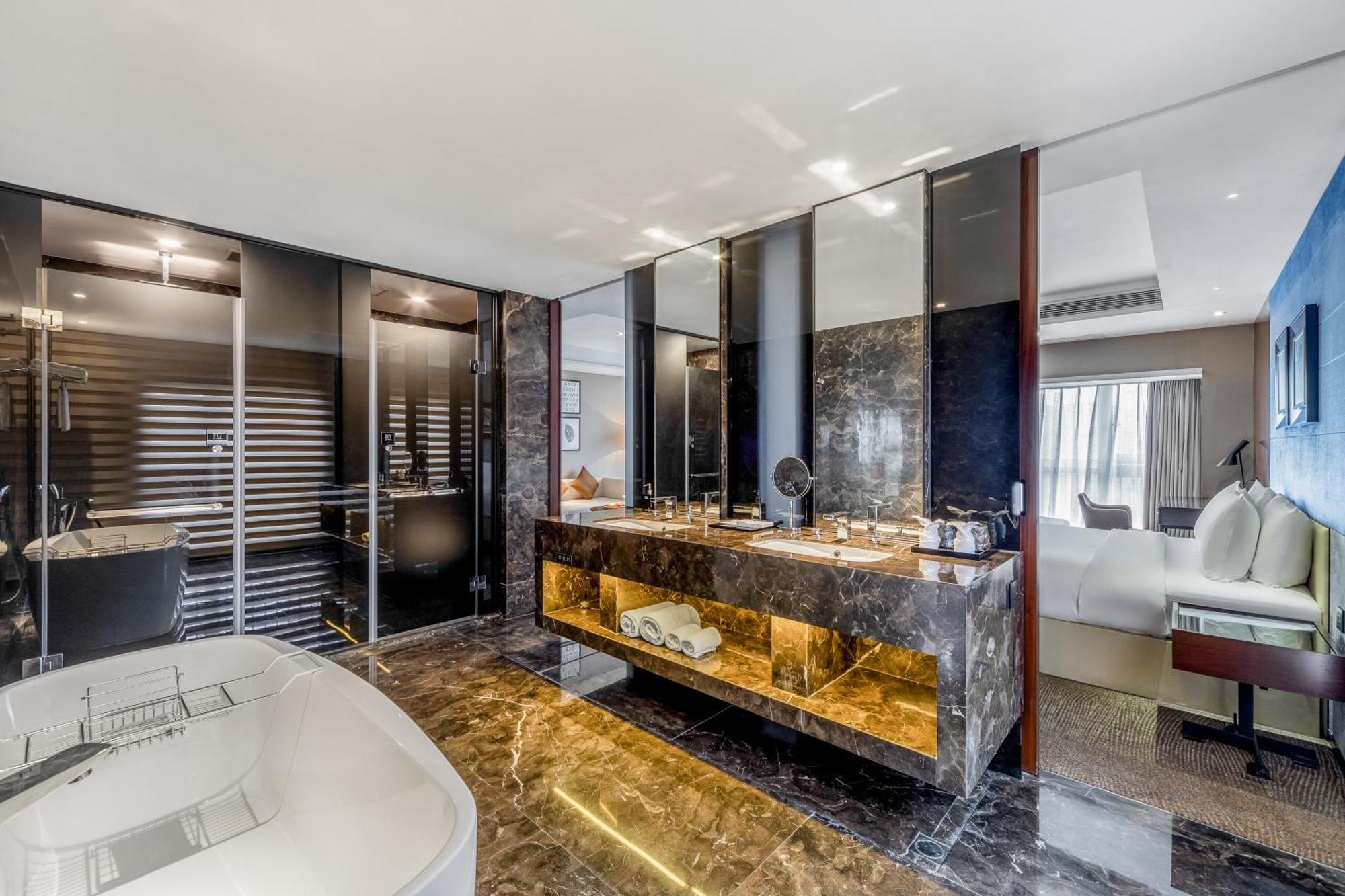 Zhonghao International Hotel Shenzhen Exterior photo